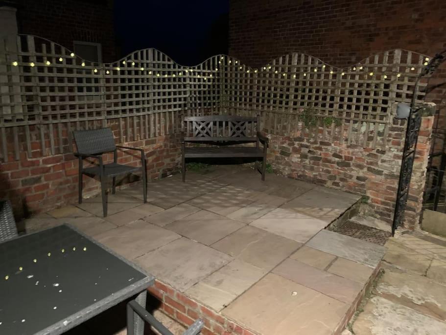 Award Winning Pet Friendly Paddock Cottage Whitby Exterior foto